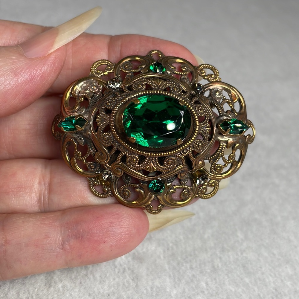 Tharros Bijoux Renaissance Style Brooch Florence, Italy
